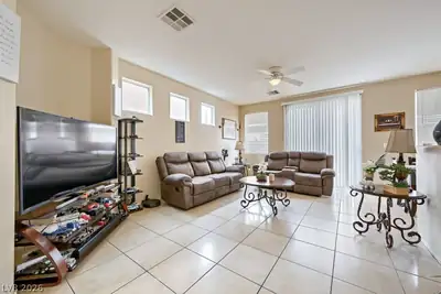 6322 Rubylyn Avenue, Las Vegas, NV 89122 Living Room