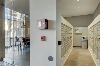 353 East Bonneville Avenue 403, Las Vegas, NV 89101 Lobby