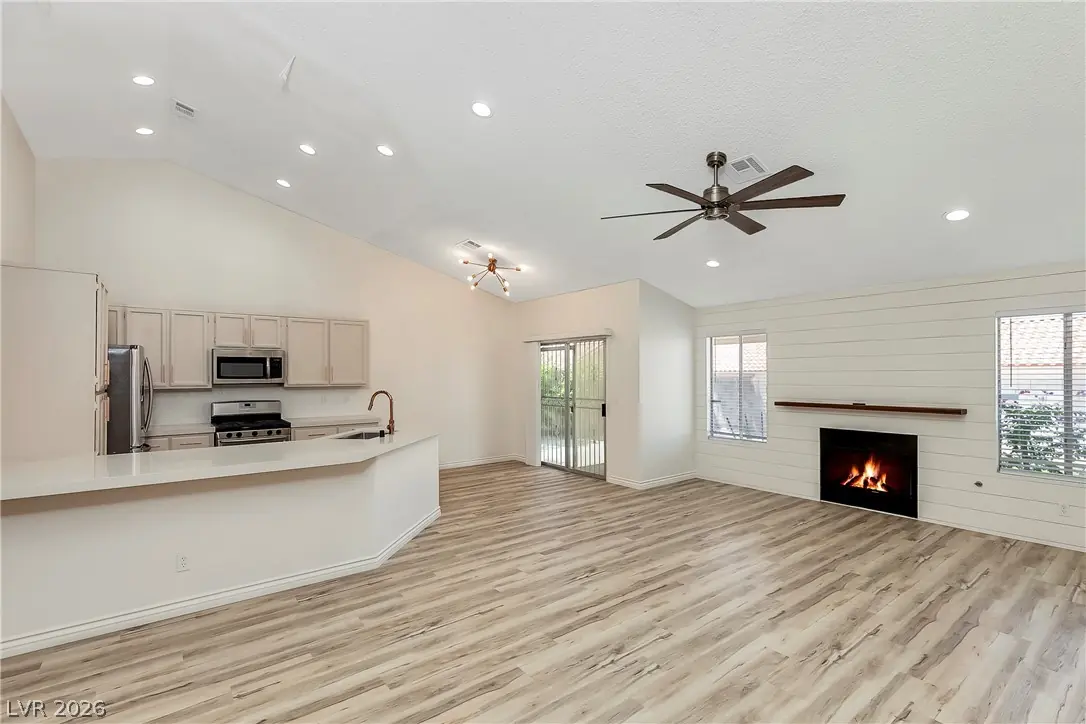 2738 Briarcliff Avenue, Henderson, NV 89074