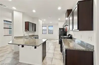 2356 Cookies Crossing Court, Laughlin, NV 89029 Kitchen