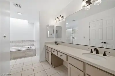 3330 Brookfield Drive, Las Vegas, NV 89120 Primary Bathroom