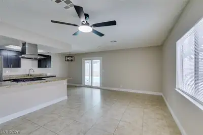 1808 Feather Way, Las Vegas, NV 89108 