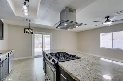 1808 Feather Way, Las Vegas, NV 89108 