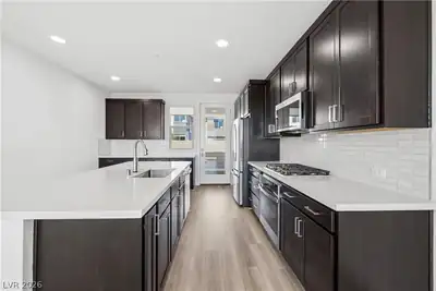 12231 Summer Bloom Lane, Las Vegas, NV 89138 
