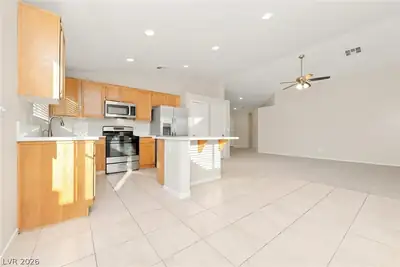 617 Lava Beds Way, North Las Vegas, NV 89084 Kitchen
