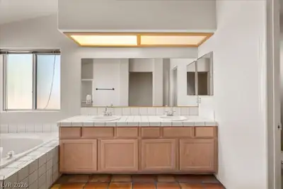 3780 Ranger Way, Pahrump, NV 89048 Primary Bathroom