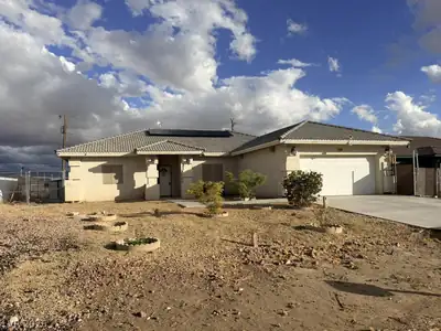 6551 Glencove Avenue, Pahrump, NV 89060 Front of Structure