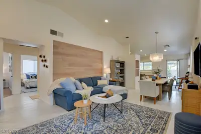 8325 Shark Tank Court, Las Vegas, NV 89128 