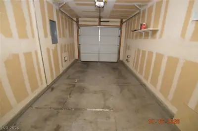 1259 Sweet Orange Street, Las Vegas, NV 89142 Garage