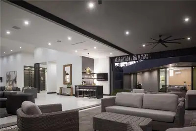 38 Skybird Court, Las Vegas, NV 89135 Patio
