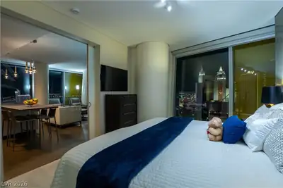 3726 Las Vegas Boulevard 1508, Las Vegas, NV 89158 Bedroom