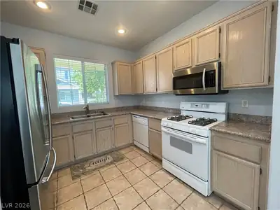 10418 Cherry Brook Street, Las Vegas, NV 89183 Kitchen