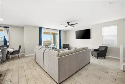 2905 Gaffer Film Street, Las Vegas, NV 89156 