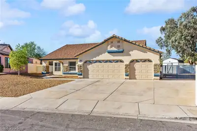 542 Brigadier Street, Henderson, NV 89002 Front of Structure