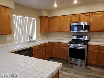 3613 Mountain Crest, Las Vegas, NV 89129 Kitchen