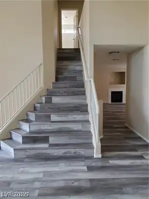 3613 Mountain Crest, Las Vegas, NV 89129 Stairs