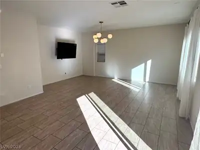8364 Spanish Creek Court, Las Vegas, NV 89113 