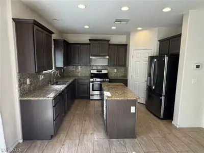8364 Spanish Creek Court, Las Vegas, NV 89113 