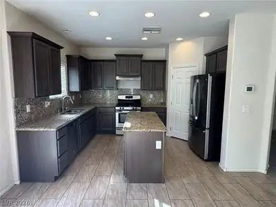 8364 Spanish Creek Court, Las Vegas, NV 89113 