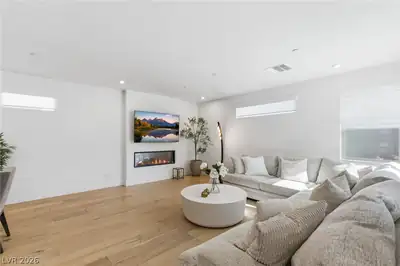 3263 Fountaintree Avenue, Henderson, NV 89044 Living Room