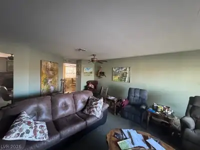 4825 Mohave Avenue, Las Vegas, NV 89104 Living Room