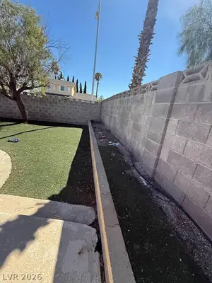212 Bradshaw Way, Las Vegas, NV 89145 Yard