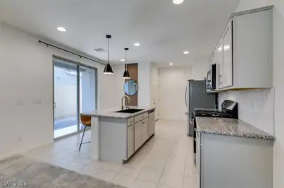 664 Last Dance Place, Henderson, NV 89011 Kitchen