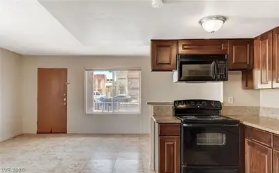 5322 Del Gado Drive, Las Vegas, NV 89103 Kitchen