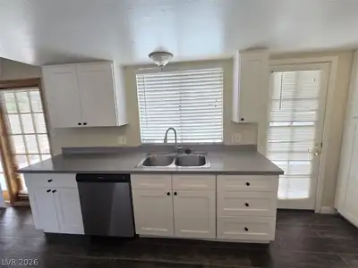 4505 Cinderella Lane, Las Vegas, NV 89102 Kitchen