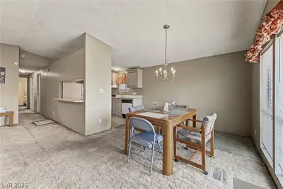 512 Mona Lane, Henderson, NV 89015 Dining Area