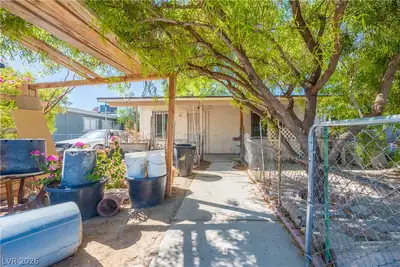 2529 Magnet Street, North Las Vegas, NV 89030 Front of Structure
