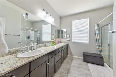 4202 Klarissa Avenue, North Las Vegas, NV 89084 Primary Bathroom