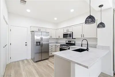 2760 Saigon Drive, Henderson