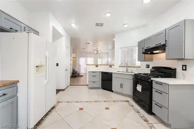 11100 Arcadia Sunrise Drive, Henderson, NV 89052 Kitchen
