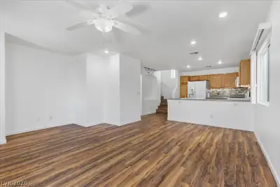 10349 Lettuce Leaf Street, Las Vegas, NV 89183 Living Room