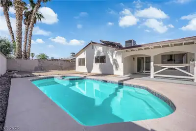 5420 Oxbow Street, Las Vegas, NV 89119 Pool