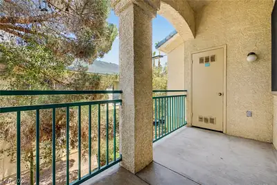 5155 West Tropicana Avenue 2023, Las Vegas, NV 89103 Patio
