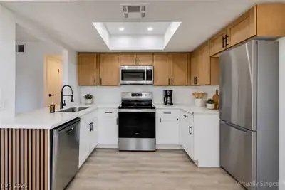 4702 Obannon Drive A, Las Vegas, NV 89102 Kitchen