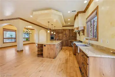 10320 West Serene Avenue, Las Vegas, NV 89161 Kitchen