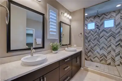 143 Berneri Drive, Las Vegas, NV 89138 Primary Bathroom