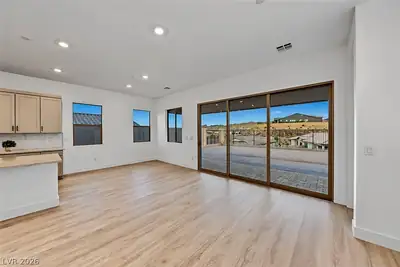263 Divo Martino Street, Henderson, NV 89011 Dining Area