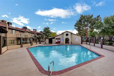 4096 Crete Lane C, Las Vegas, NV 89103 Pool