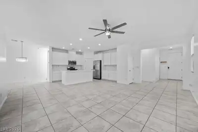 2728 Lindsey Springs Street, Las Vegas, NV 89142 Living Room