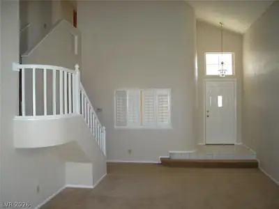 9816 Cactus View Avenue, Las Vegas, NV 89117 Entrance Foyer