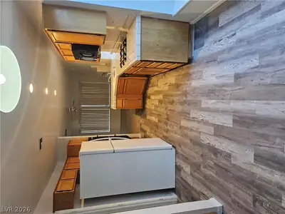 9816 Cactus View Avenue, Las Vegas, NV 89117 Kitchen