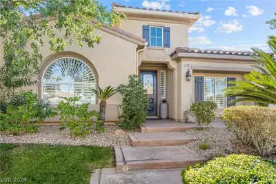 8097 Maddingley Avenue, Las Vegas, NV 89117 Front of Structure