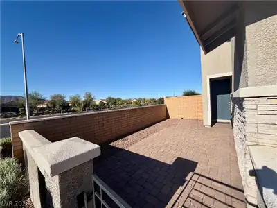 339 Andy Wheeler Drive, Henderson, NV 89011 Courtyard