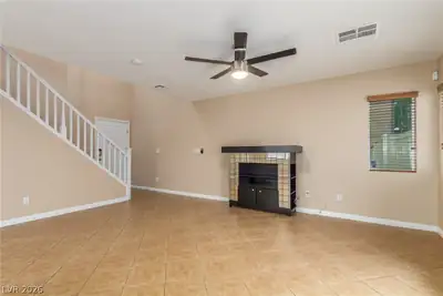 5645 African Lilly Court, Las Vegas, NV 89130 Living Room