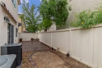 5645 African Lilly Court, Las Vegas, NV 89130 Yard