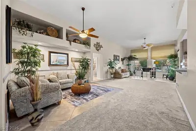 5562 Oakview Falls Court, Las Vegas, NV 89148 Living Room